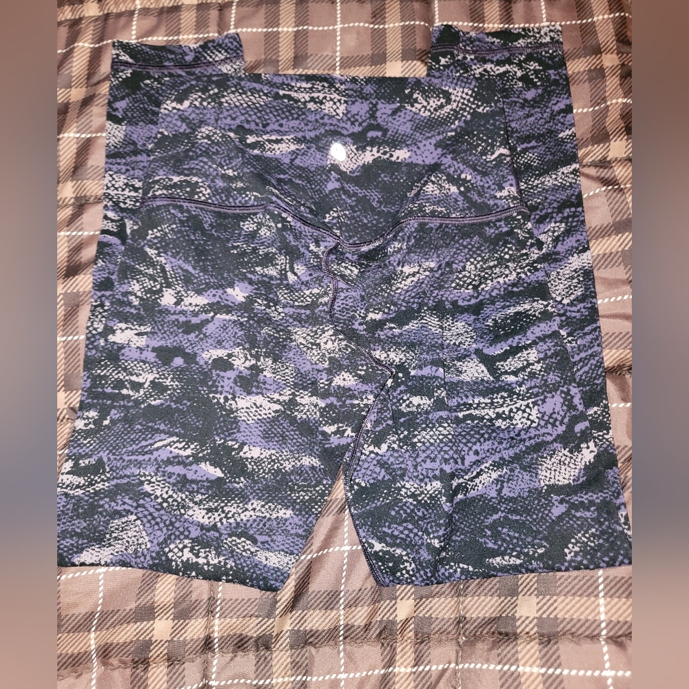 Lululemon leggings